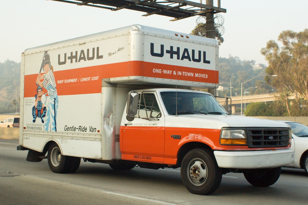 A Simple Guide to Moving Services: Planning, Options & What to Expect
